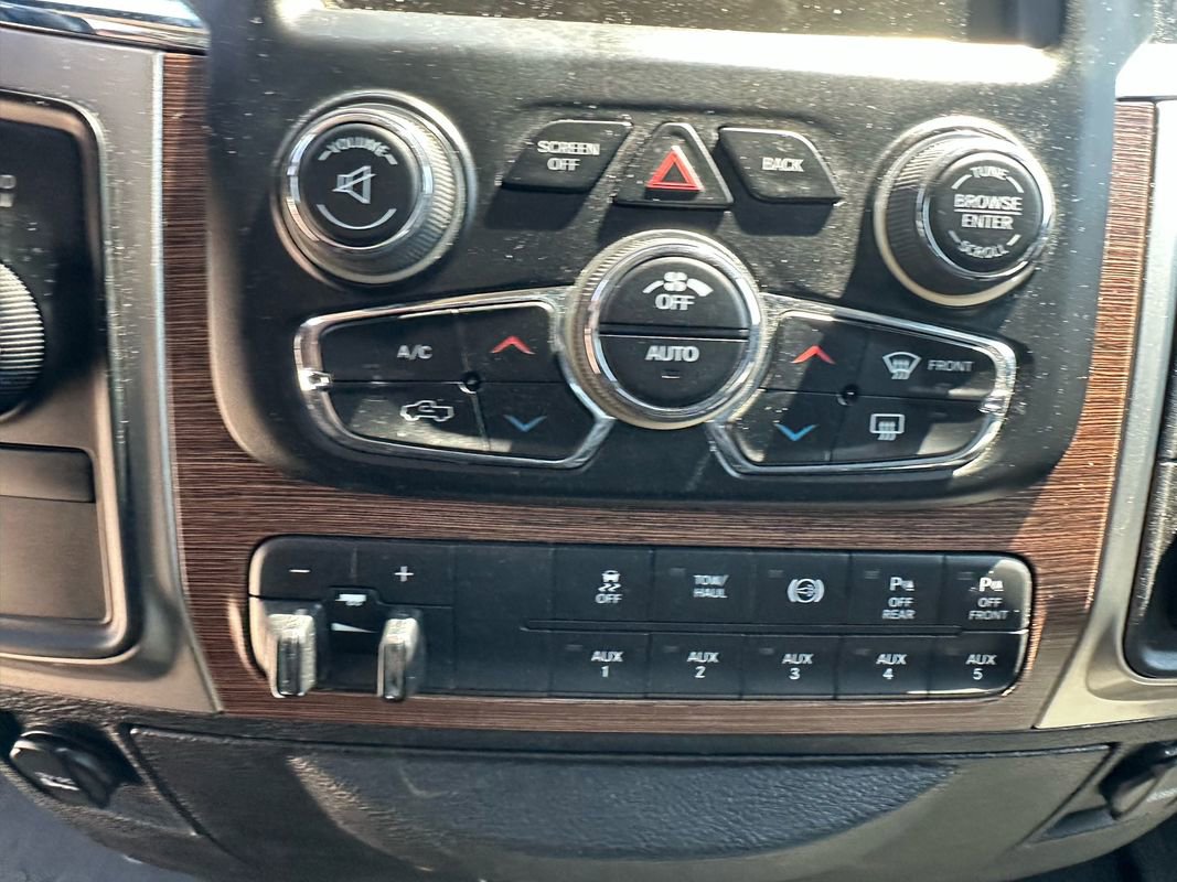 Used 2016 RAM 2500 Laramie w/ Sport Appearance Group AWD/4WD image 39