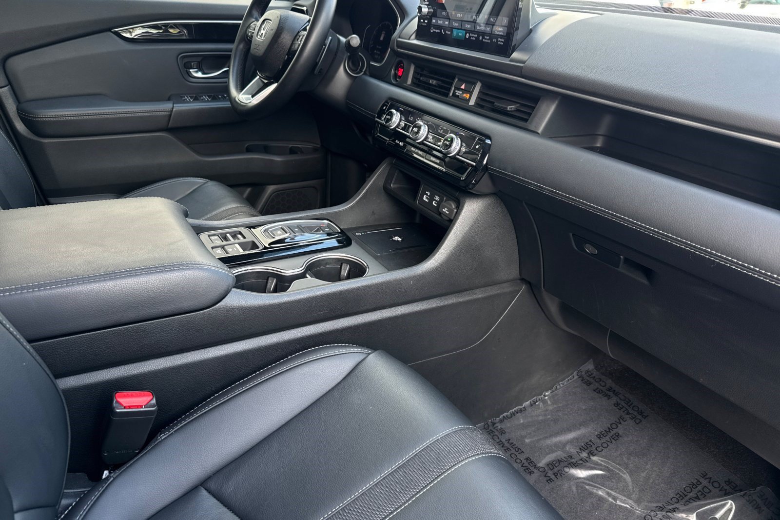 Certified 2023 Honda Pilot Touring image 34