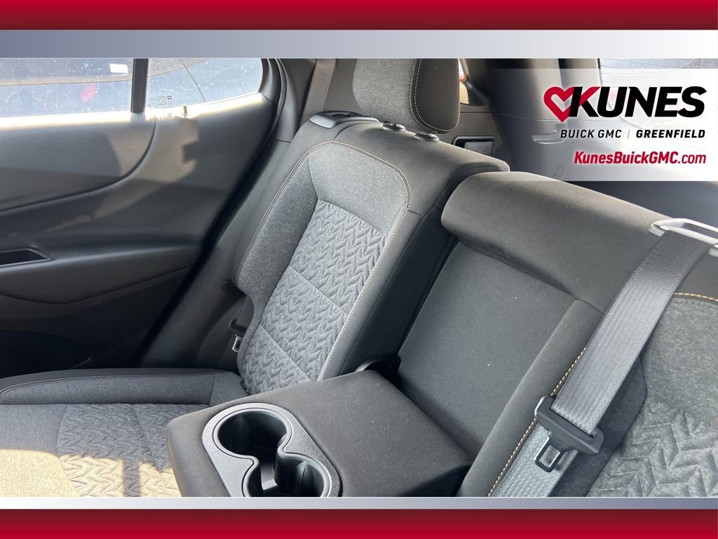 Used 2022 Chevrolet Equinox LT image 37