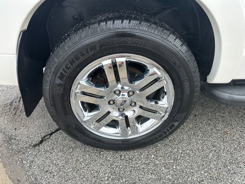 Used 2010 Ford Explorer Limited image 30