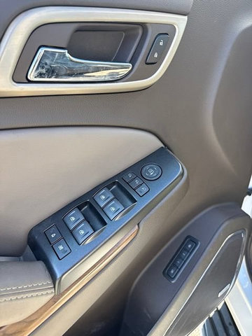 Used 2020 GMC Yukon Denali w/ Open Road Package AWD/4WD image 14