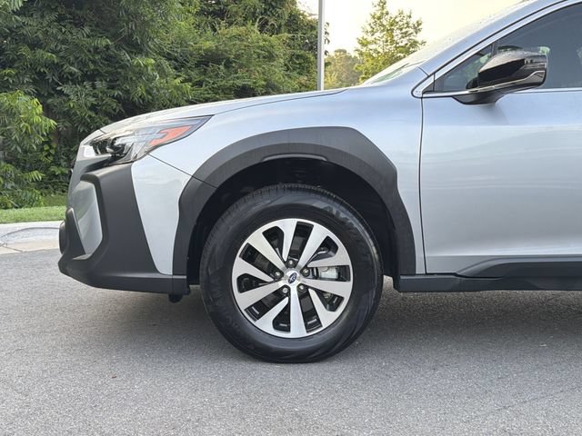 Certified 2025 Subaru Outback Premium AWD/4WD image 8