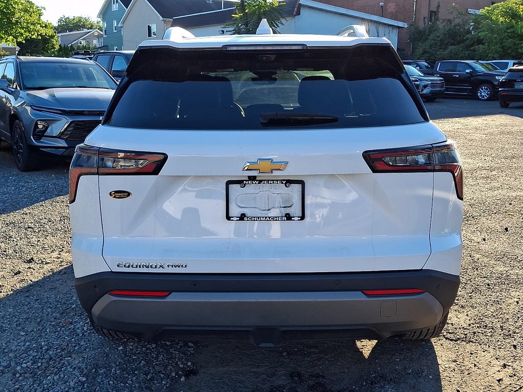 Certified 2025 Chevrolet Equinox LT w/ Convenience Package II AWD/4WD image 7