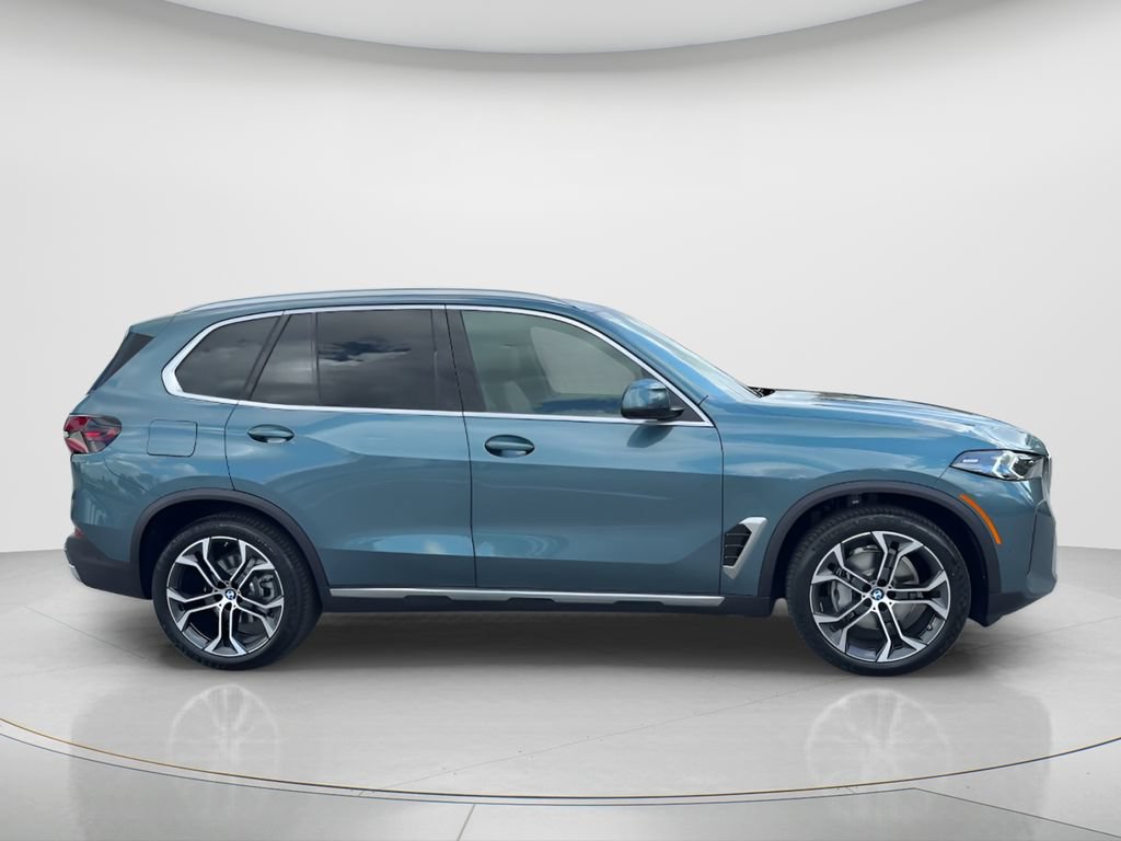 Certified 2026 BMW X5 xDrive40i w/ Climate Comfort Package AWD/4WD image 6