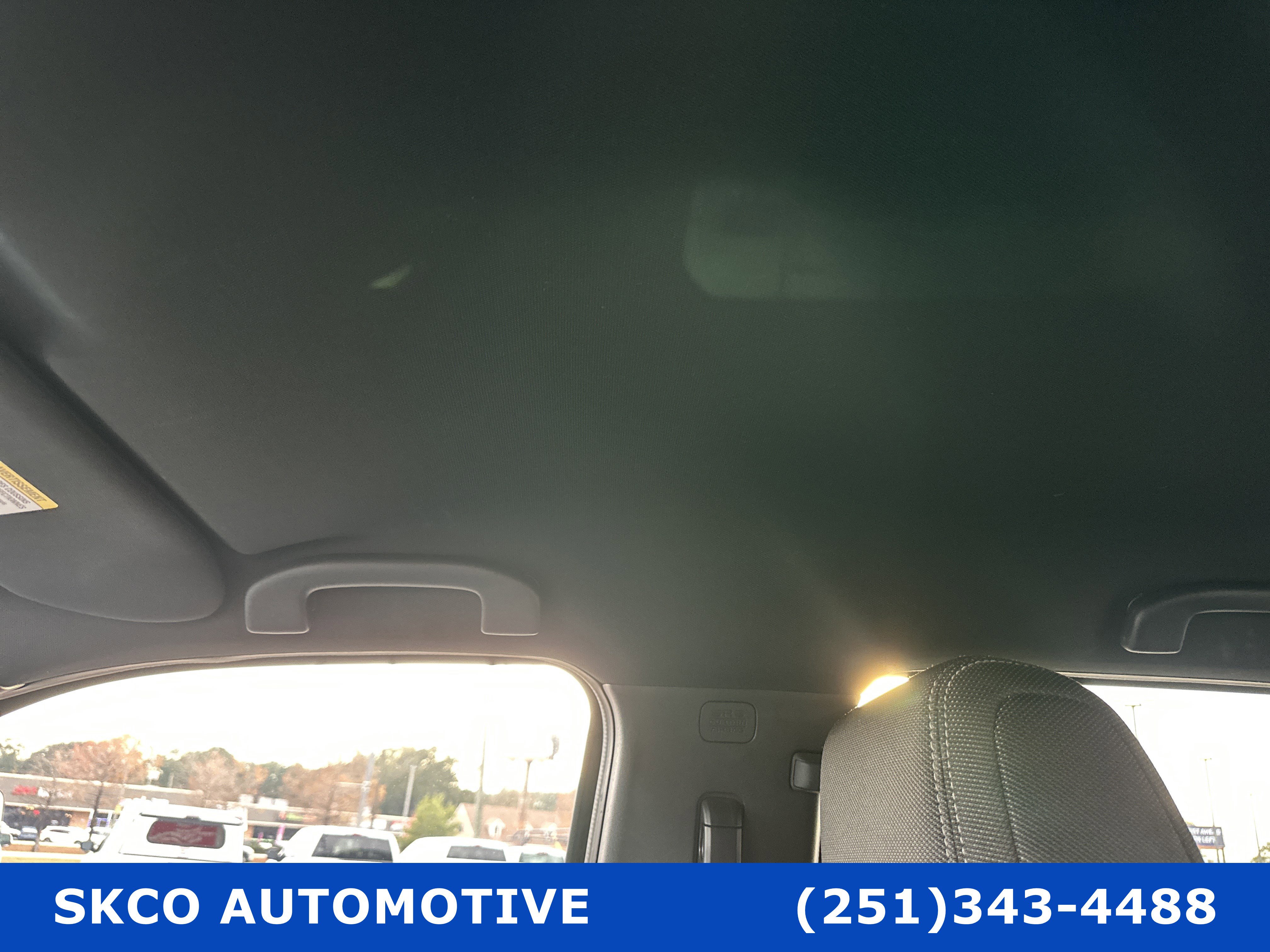 Used 2023 Nissan Frontier SV w/ Midnight Edition Package image 26