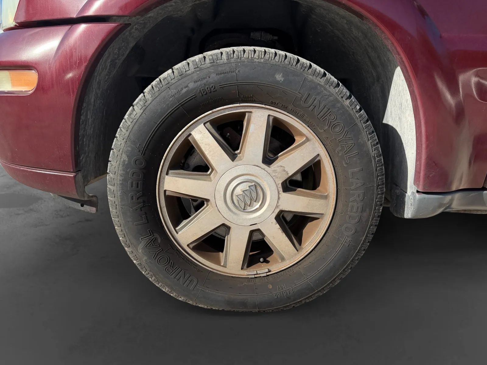 Used 2004 Buick Rainier CXL RWD image 9