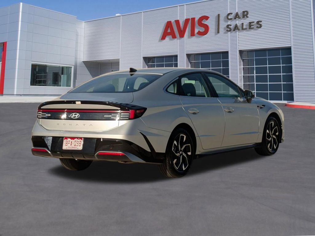 Used 2025 Hyundai Sonata SEL FWD image 6