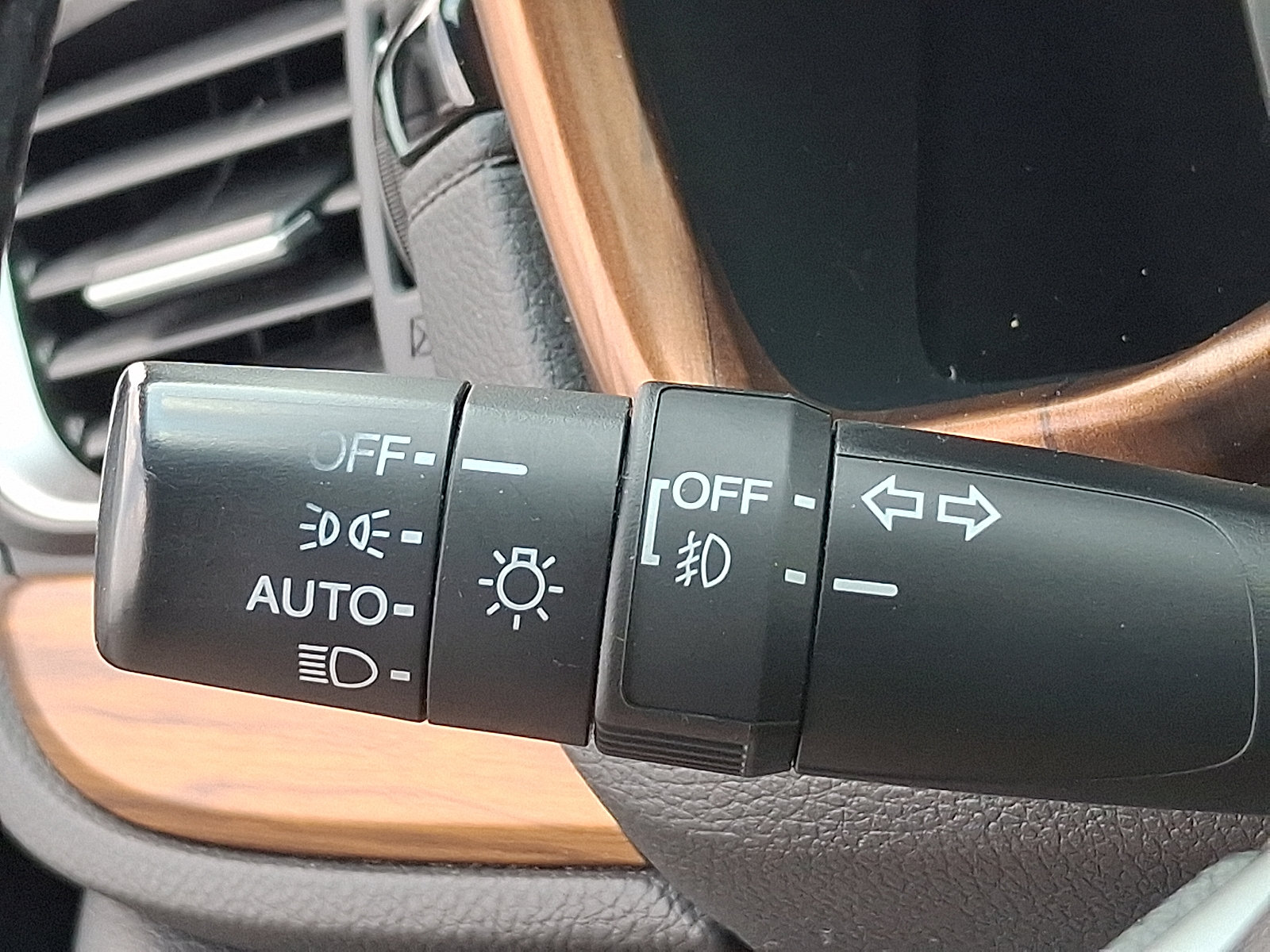 Used 2018 Honda CR-V EX image 26