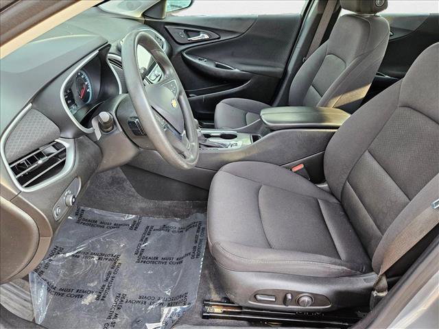 Used 2023 Chevrolet Malibu LT image 16