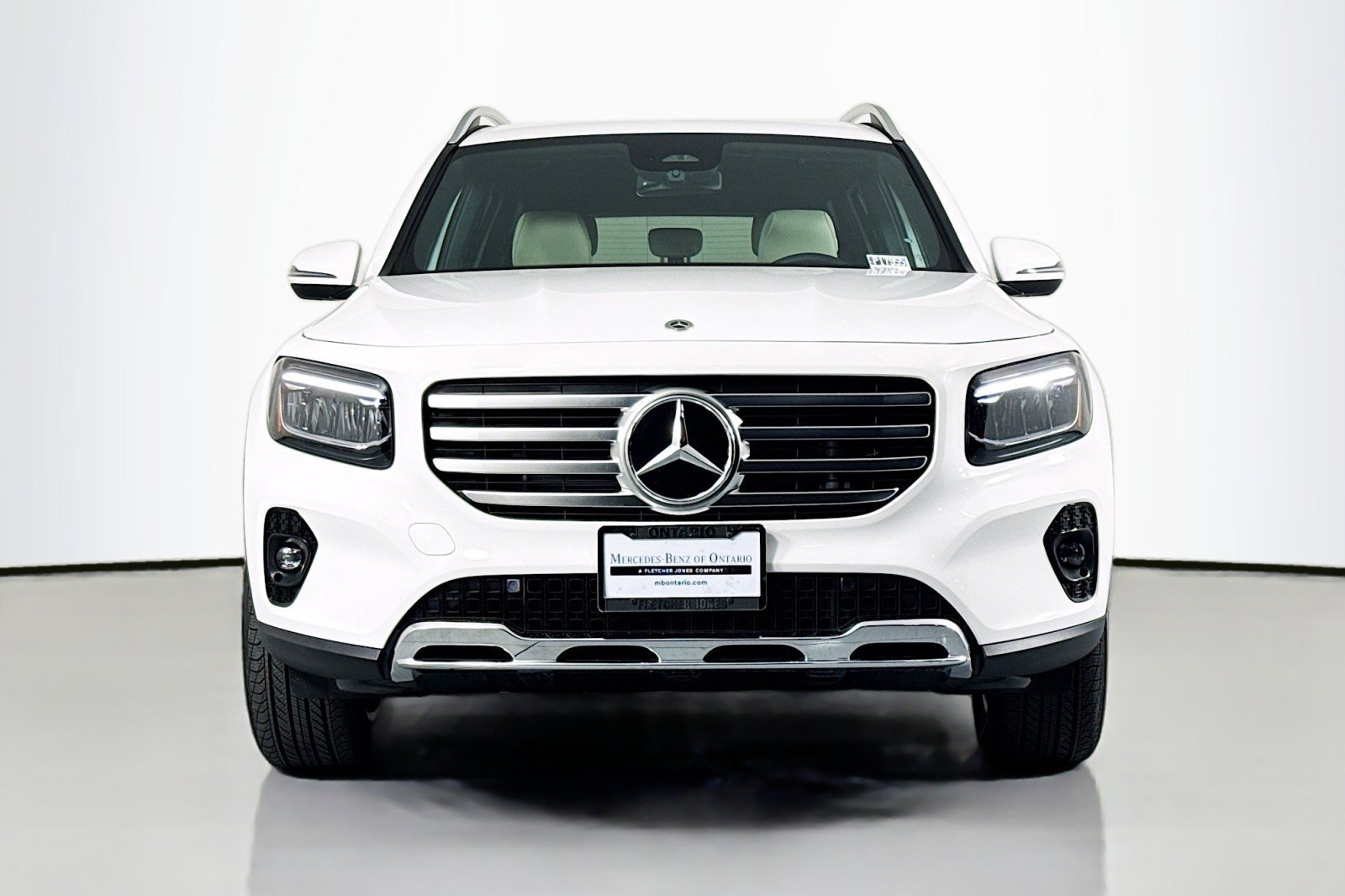 Certified 2026 Mercedes-Benz GLB 250 GLB 250 image 2