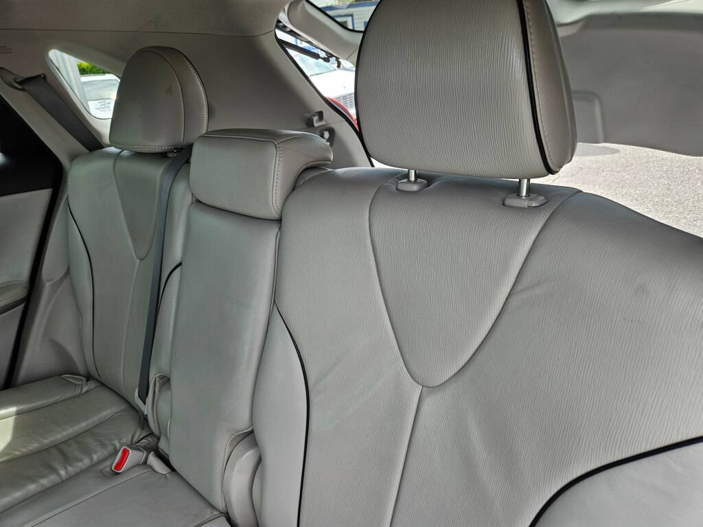 Used 2013 Toyota Venza XLE w/ Tow Prep Pkg AWD/4WD image 12