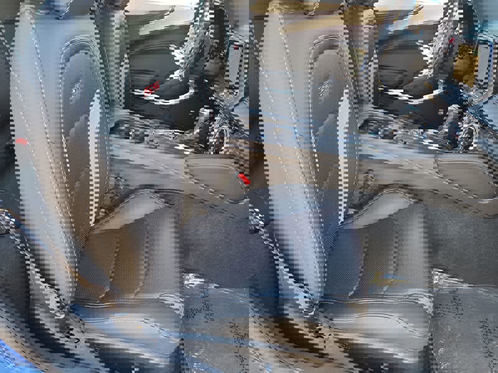 Used 2019 Chevrolet Camaro SS image 24