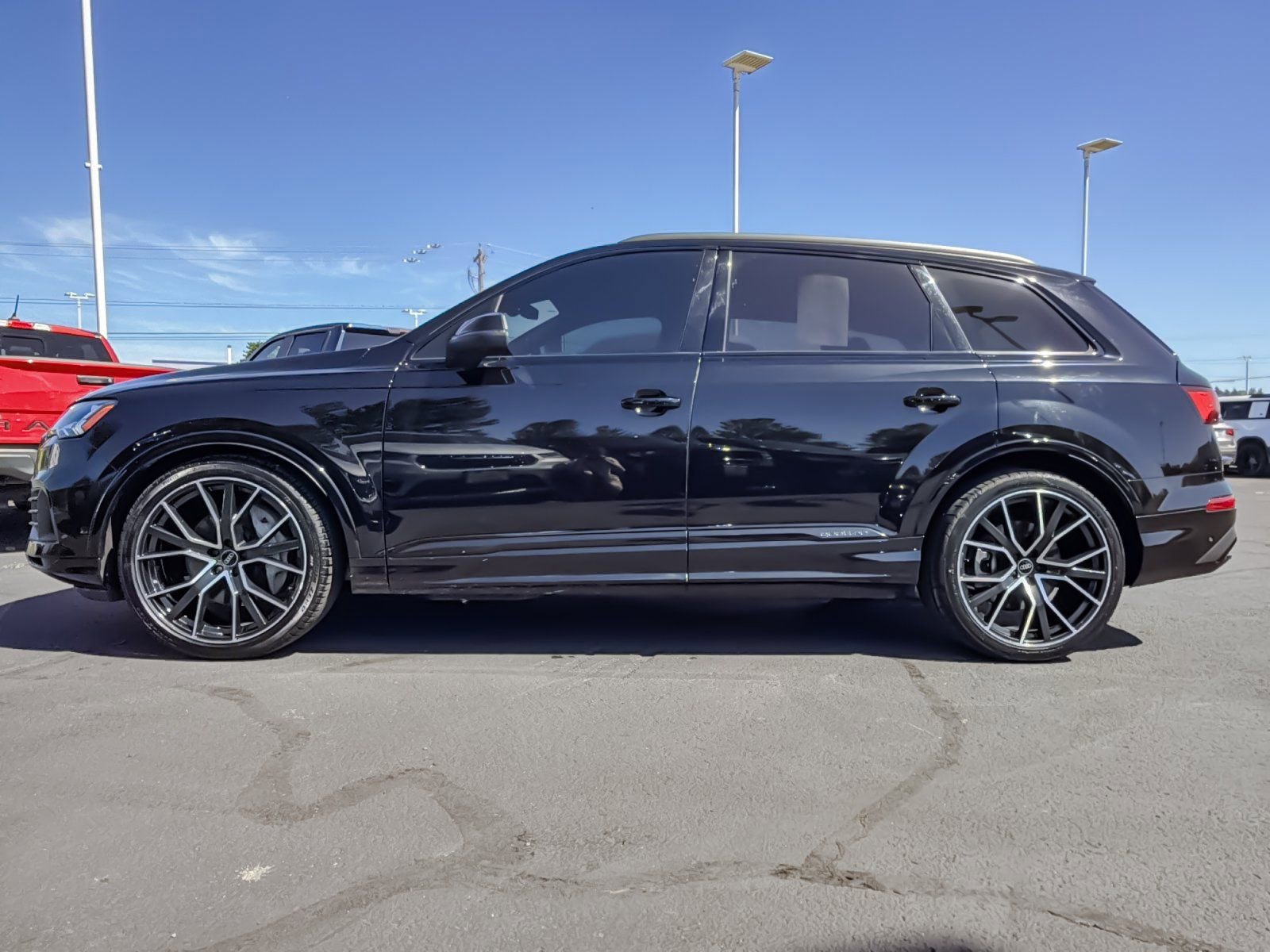 Used 2021 Audi Q7 3.0T Prestige AWD/4WD image 7
