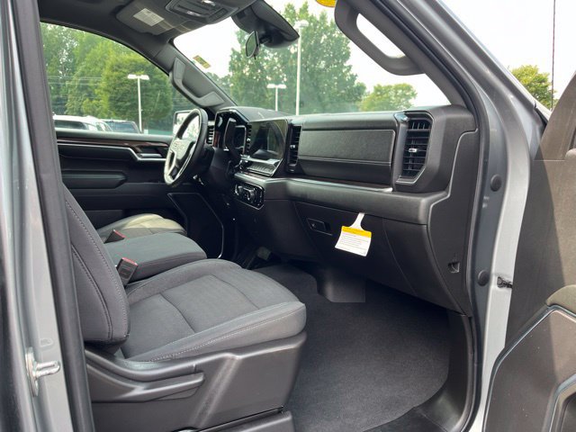 Used 2023 Chevrolet Silverado 1500 LT AWD/4WD image 18