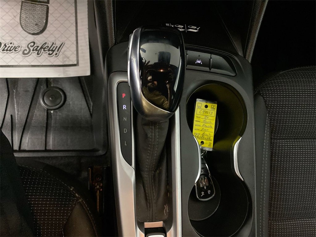 Used 2024 Buick Envista Preferred w/ Convenience I Package image 19