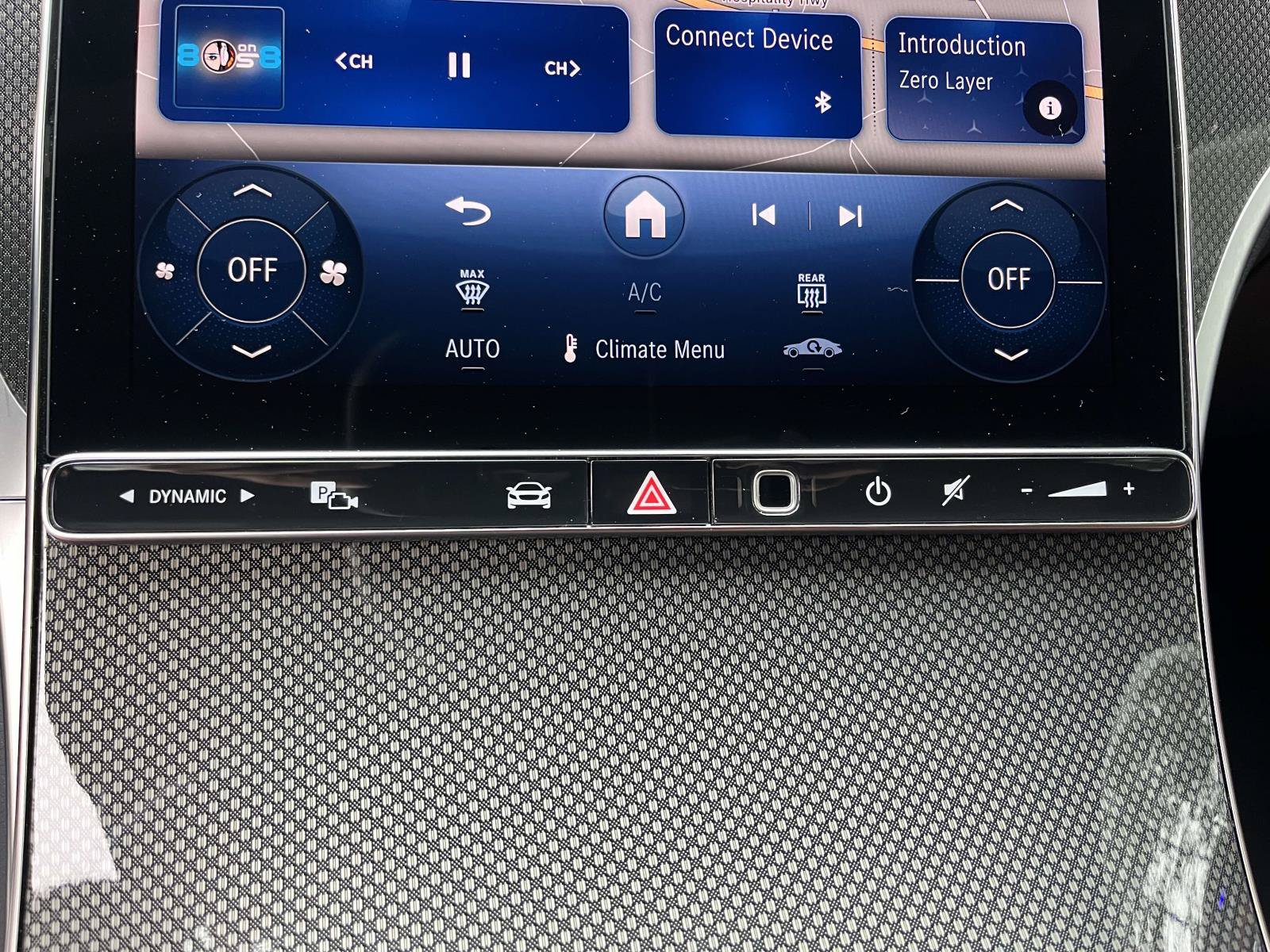 Certified 2025 Mercedes-Benz GLC 300 image 33