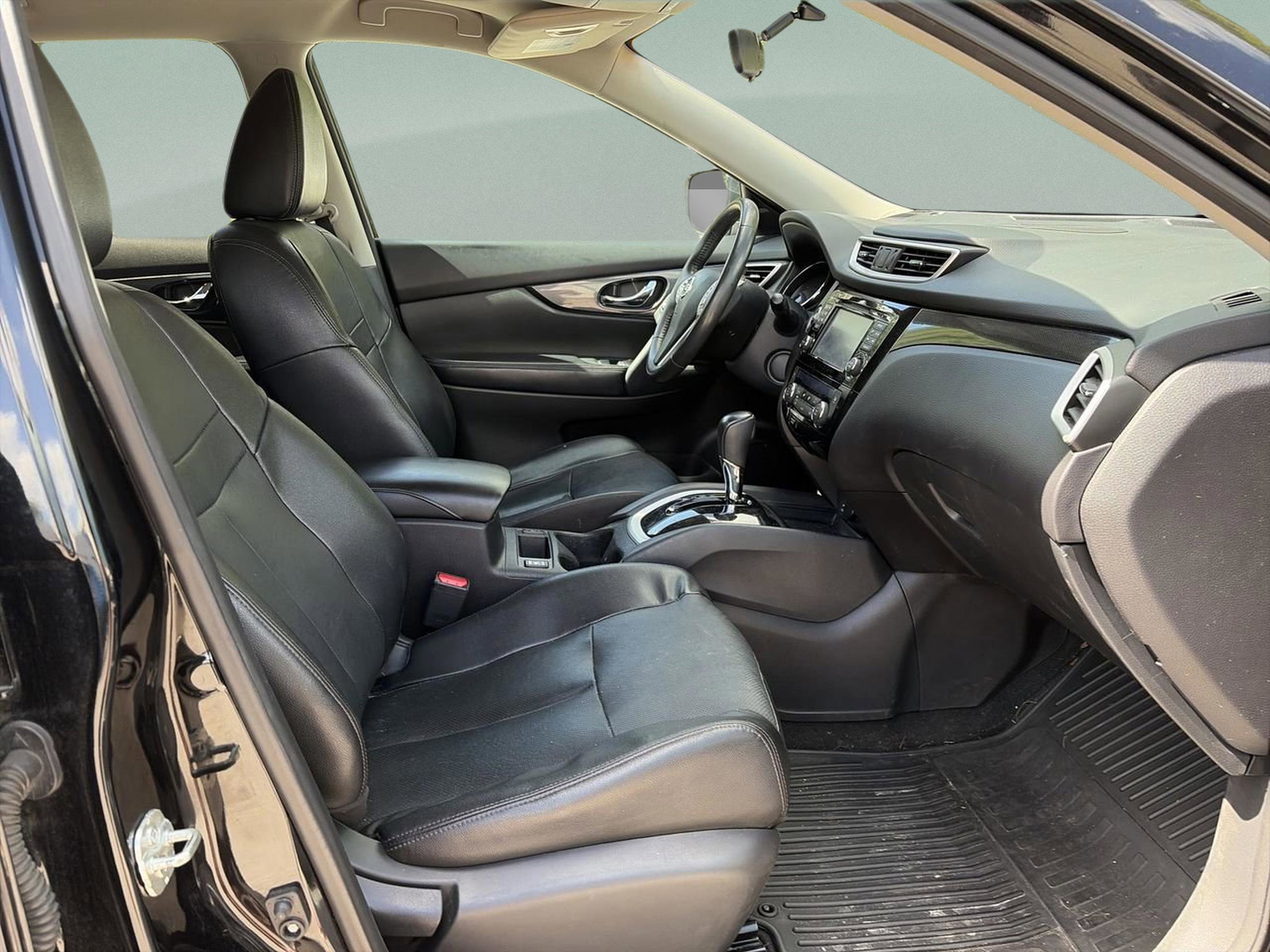 Used 2016 Nissan Rogue SL w/ SL Premium Package FWD image 17