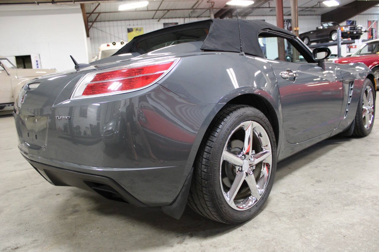 Used 2009 Saturn Sky Red Line RWD image 6