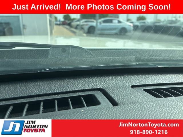 Used 2017 INFINITI QX50 AWD w/ Deluxe Touring Package image 14