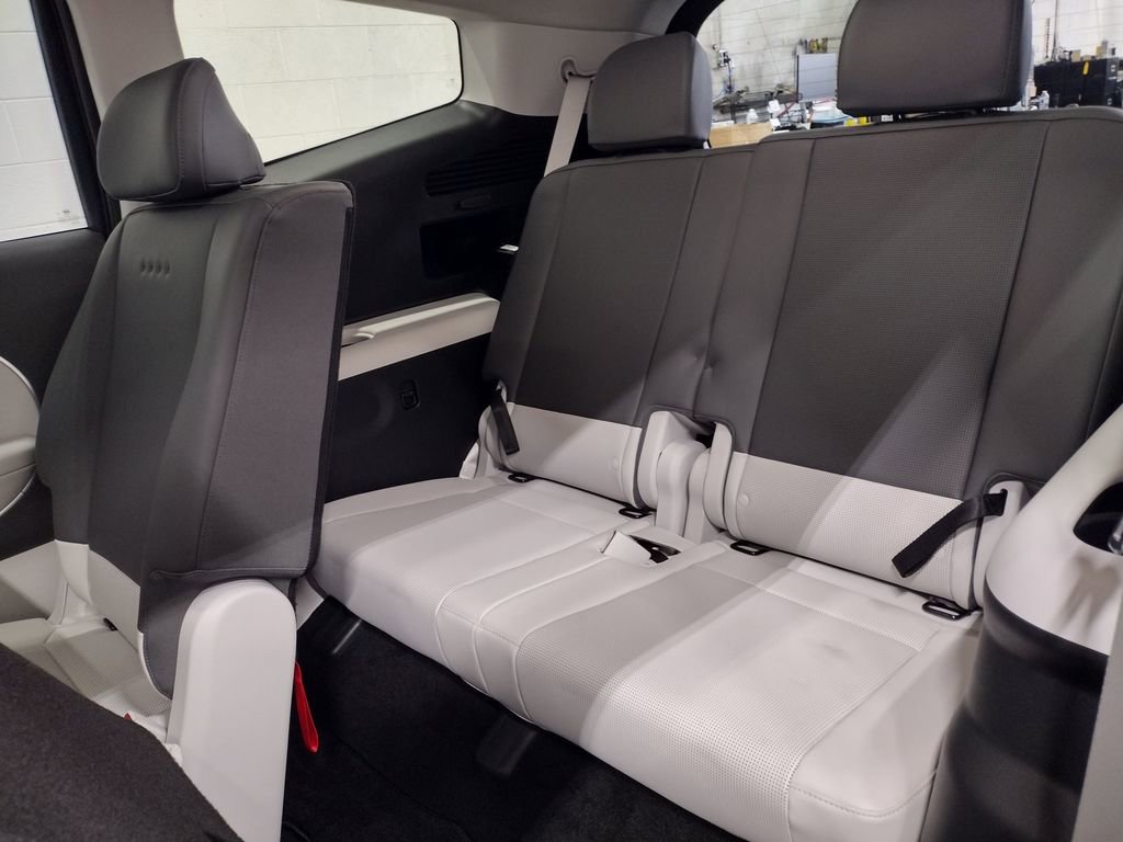New 2026 Hyundai Ioniq 9 SEL image 28