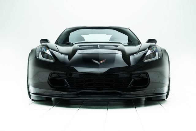 Used 2015 Chevrolet Corvette Z06 w/ 3LZ Preferred Equipment Group RWD image 6