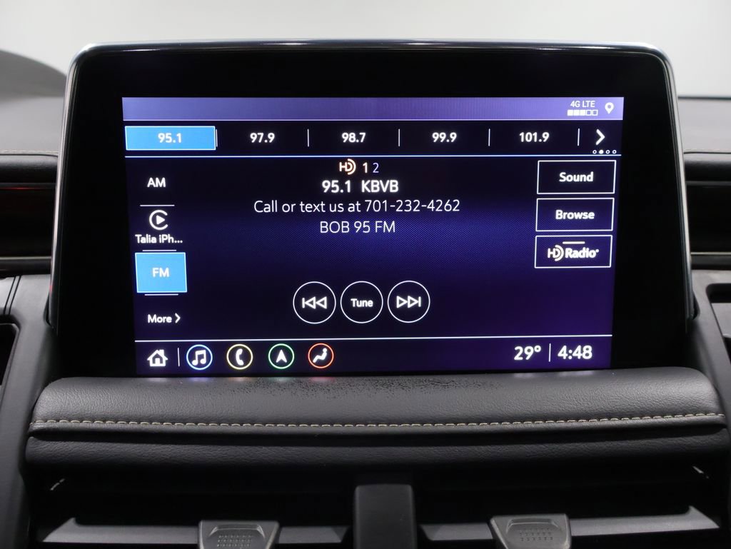 Used 2021 Chevrolet Tahoe Premier w/ Premium Package image 32