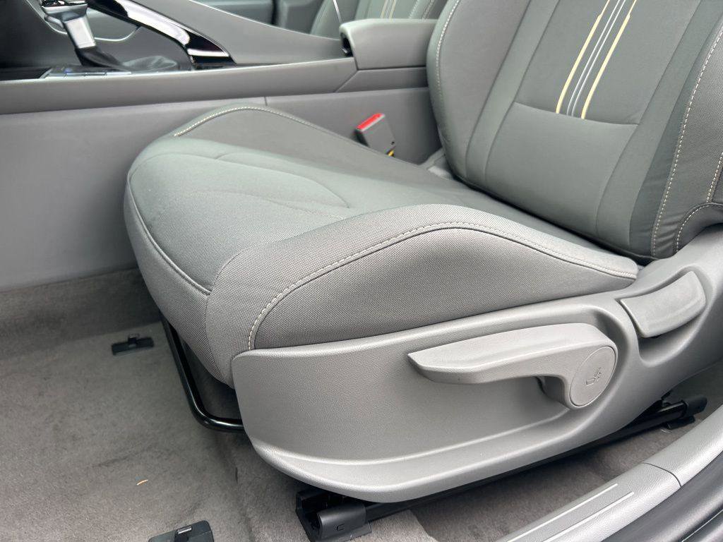 New 2026 Hyundai Elantra SEL Sport Premium image 12
