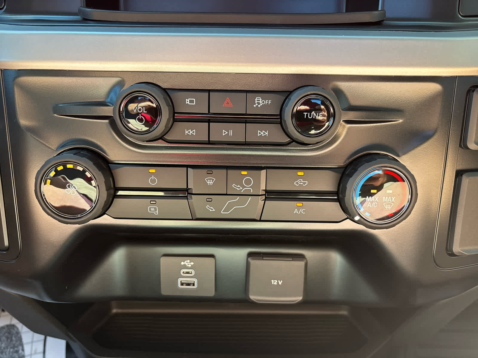 New 2025 Ford F350 XL w/ 360-Degree Camera Package image 10