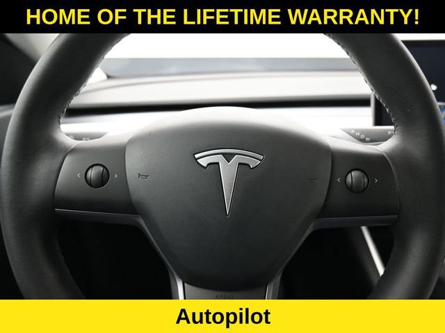 Used 2021 Tesla Model Y Long Range image 16