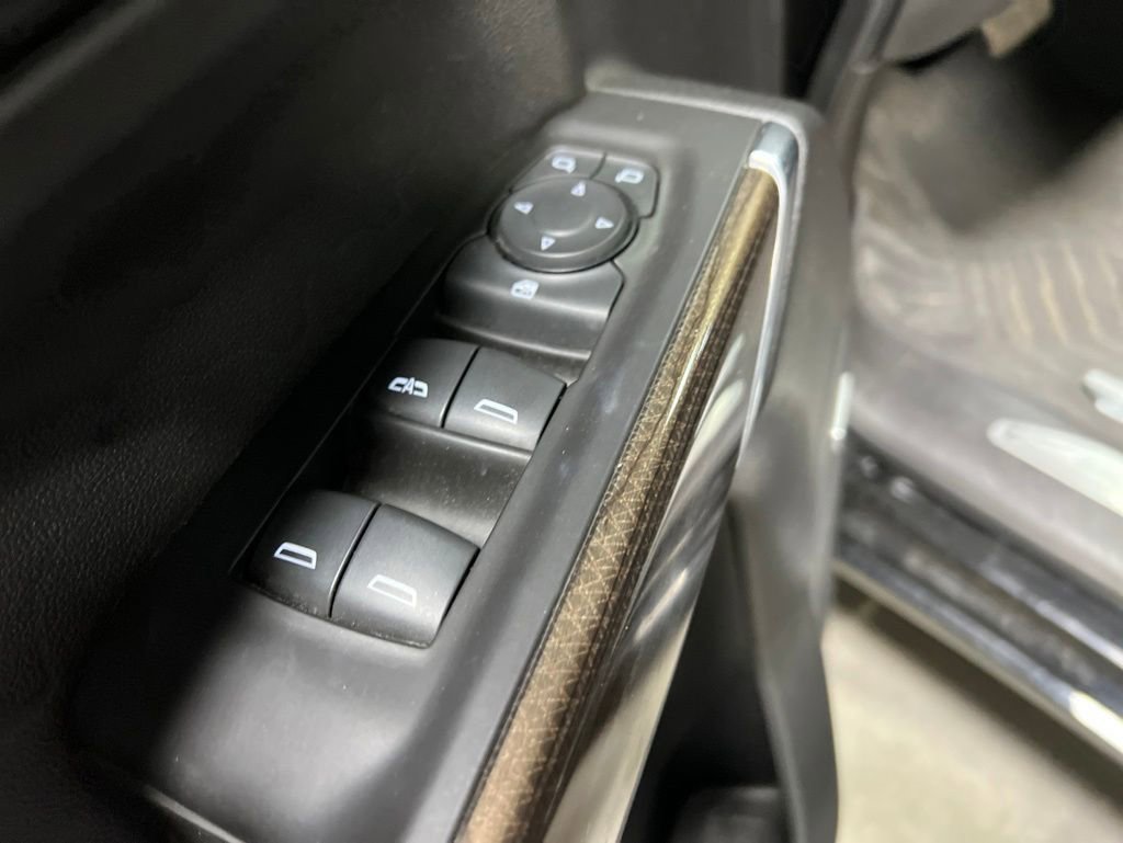 Used 2021 Chevrolet Silverado 1500 LT Trail Boss w/ Convenience Package II AWD/4WD image 23