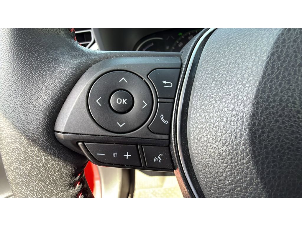 Used 2022 Toyota RAV4 XSE w/ Premium Package image 31