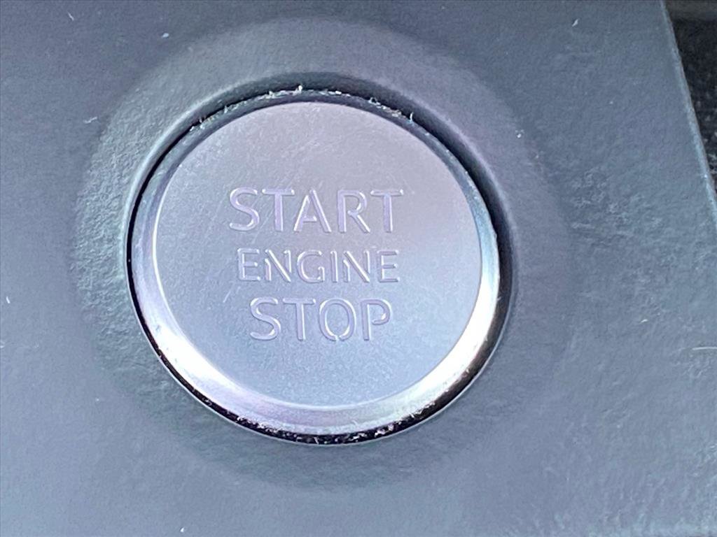 Used 2022 Audi Q5 2.0T Premium w/ Convenience Package image 16