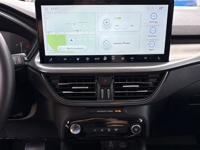 Certified 2025 Ford Escape SE image 21