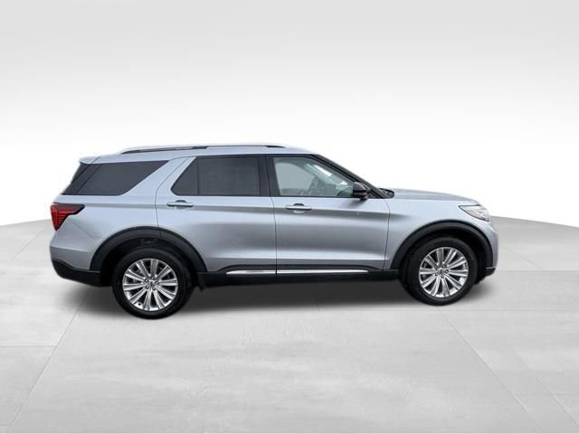 Used 2025 Ford Explorer Platinum w/ LUX Leather Package image 9