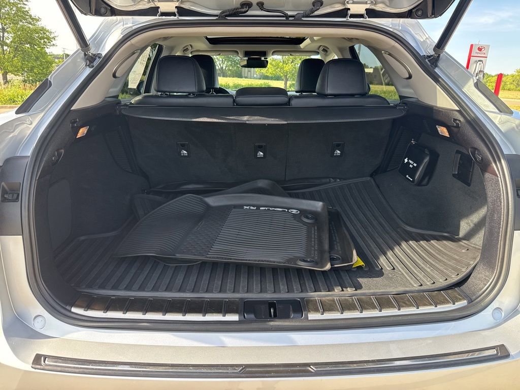 Used 2019 Lexus RX 450h AWD w/ Luxury Package image 21