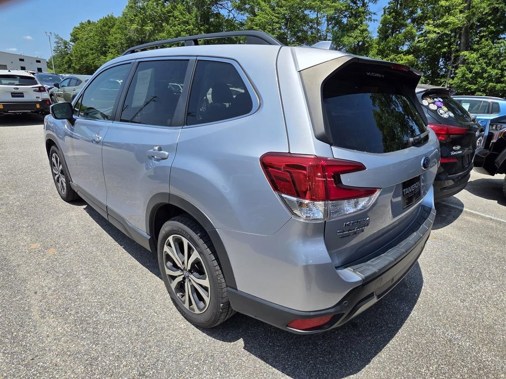 Used 2019 Subaru Forester Limited w/ Popular Package #3 AWD/4WD image 3