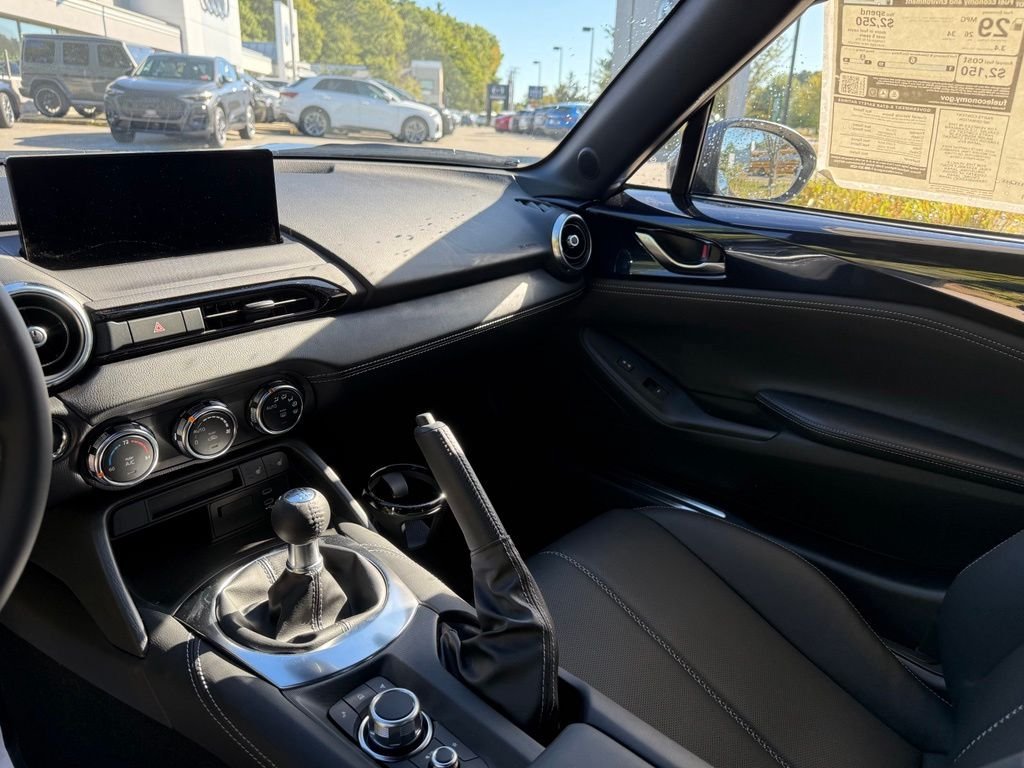 New 2026 MAZDA MX-5 Miata Grand Touring RWD image 25