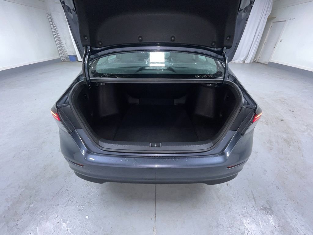 Certified 2024 Honda Accord EX image 16