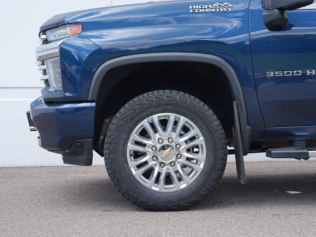 Used 2023 Chevrolet Silverado 3500 High Country w/ Z71 Off-Road Package AWD/4WD image 11