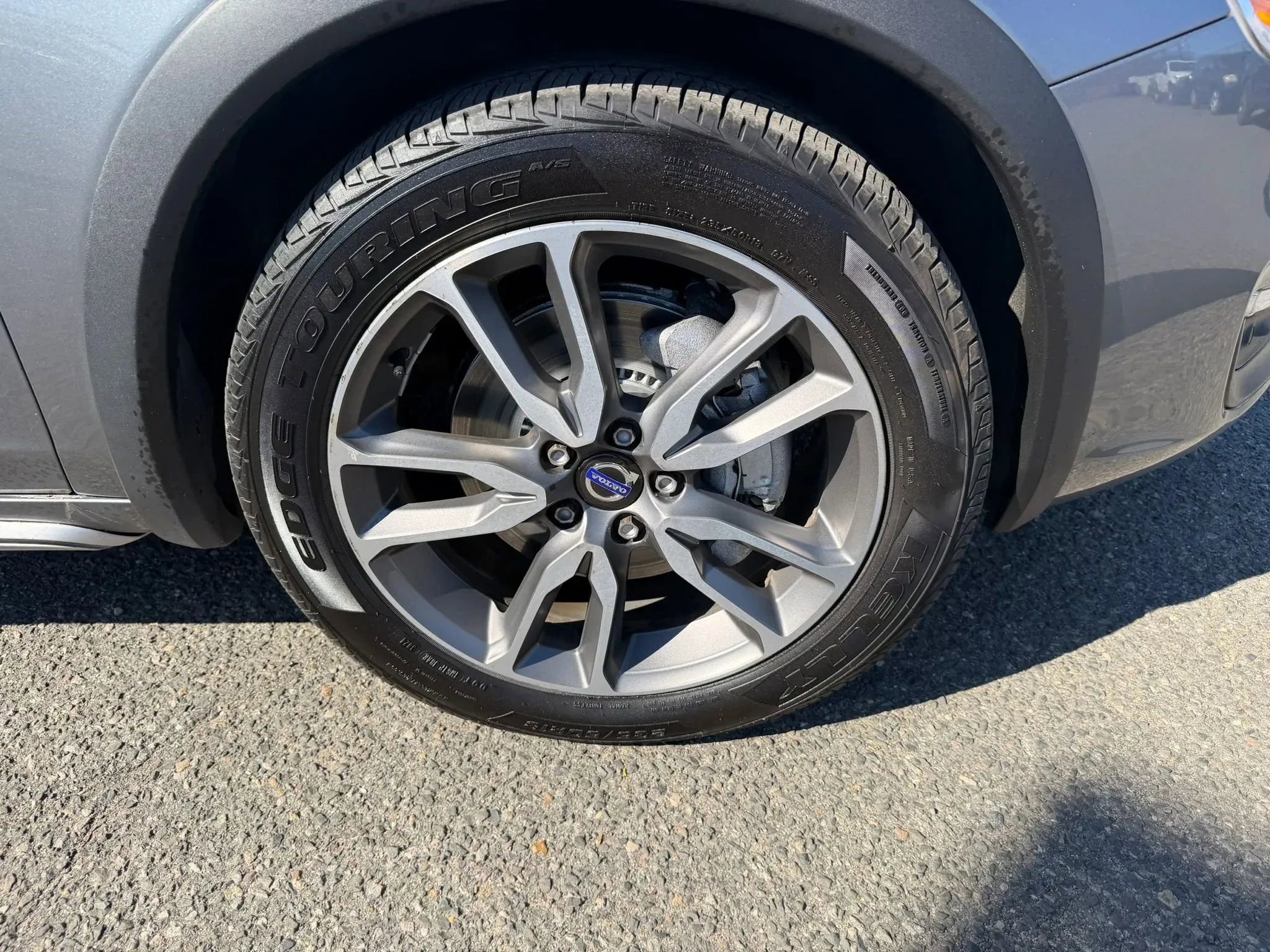 Used 2016 Volvo V60 T5 Cross Country w/ Protection Package image 9