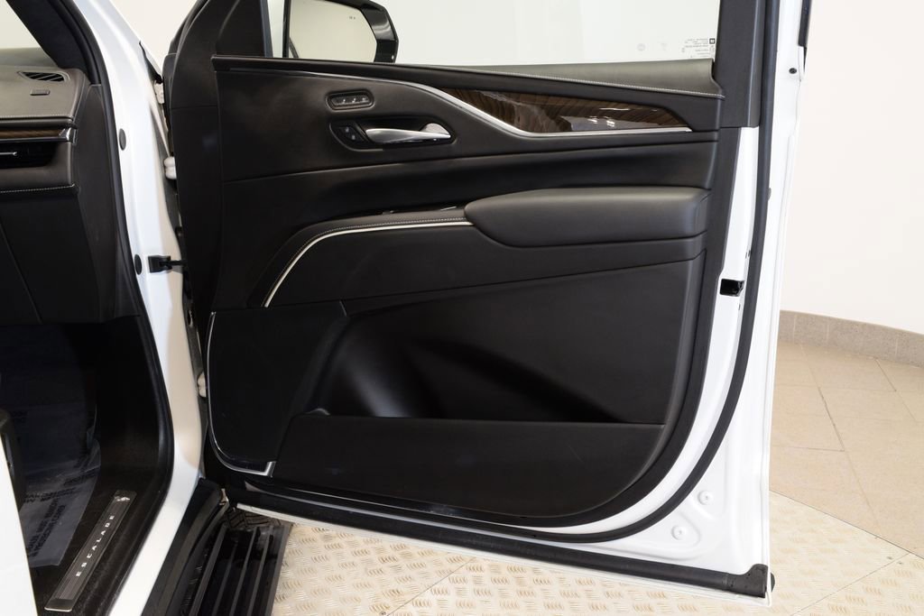 Used 2024 Cadillac Escalade Sport Platinum image 37