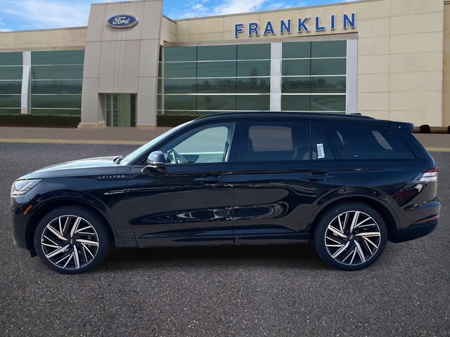 New 2025 Lincoln Aviator Black Label w/ Jet Appearance Package AWD/4WD image 4