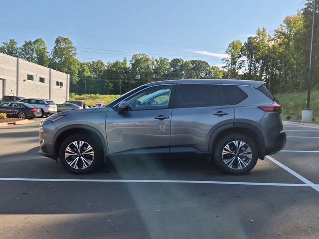 Used 2023 Nissan Rogue SV FWD image 3