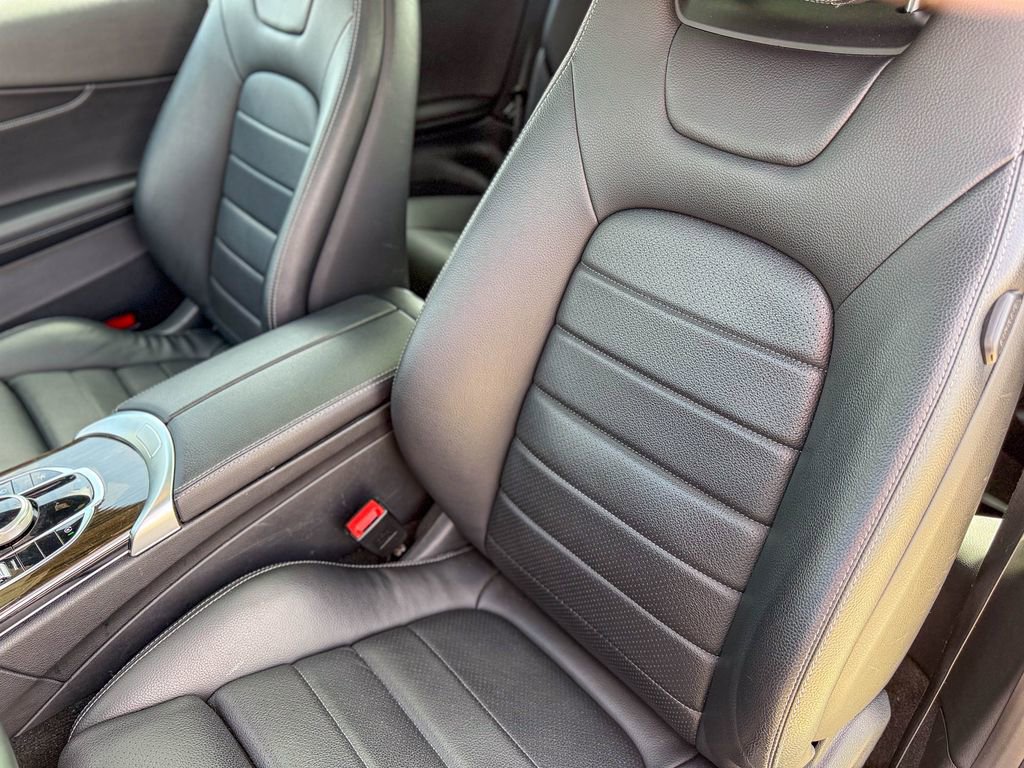 Used 2020 Mercedes-Benz C 300 Coupe image 23