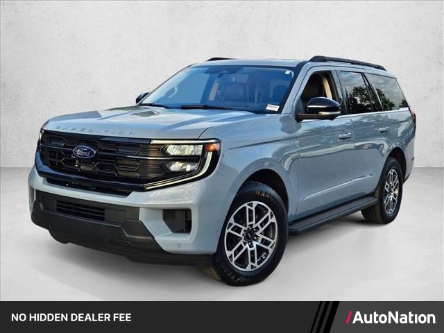 Used 2025 Ford Expedition Active RWD image 1