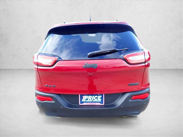 Used 2017 Jeep Cherokee Latitude w/ Safety/Convenience Group AWD/4WD video 3
