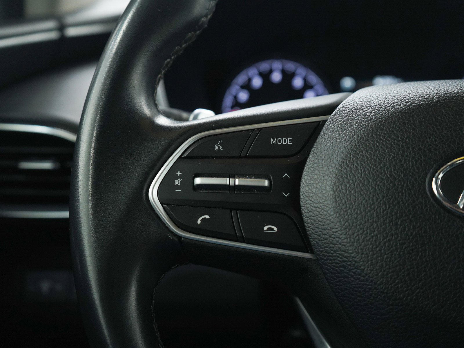 Used 2023 Hyundai Santa Fe SEL image 25