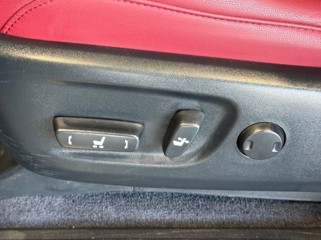 Used 2023 Lexus GX 460 Premium w/ Premium Package image 19