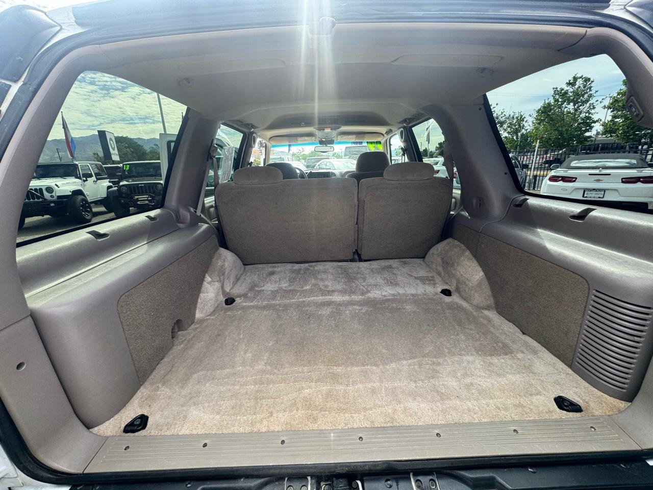 Used 1999 GMC Yukon 4WD 4-Door image 20