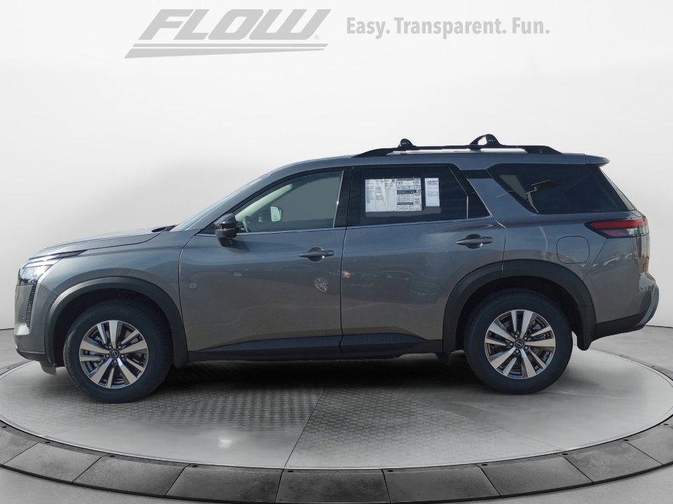New 2026 Nissan Pathfinder SL FWD image 4